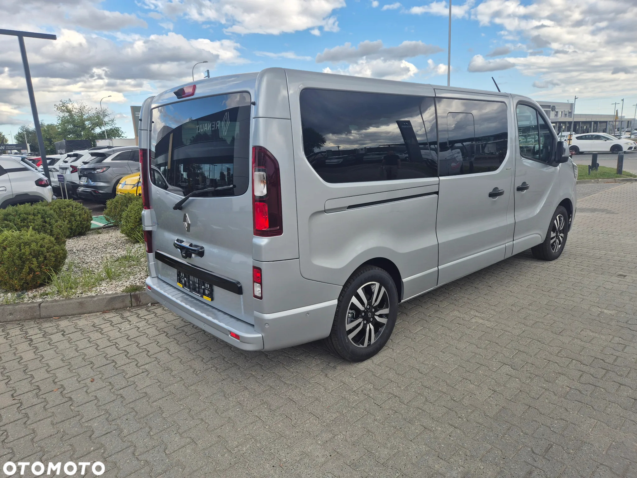 Renault Trafic SpaceClass 2.0 dCi EDC - 3