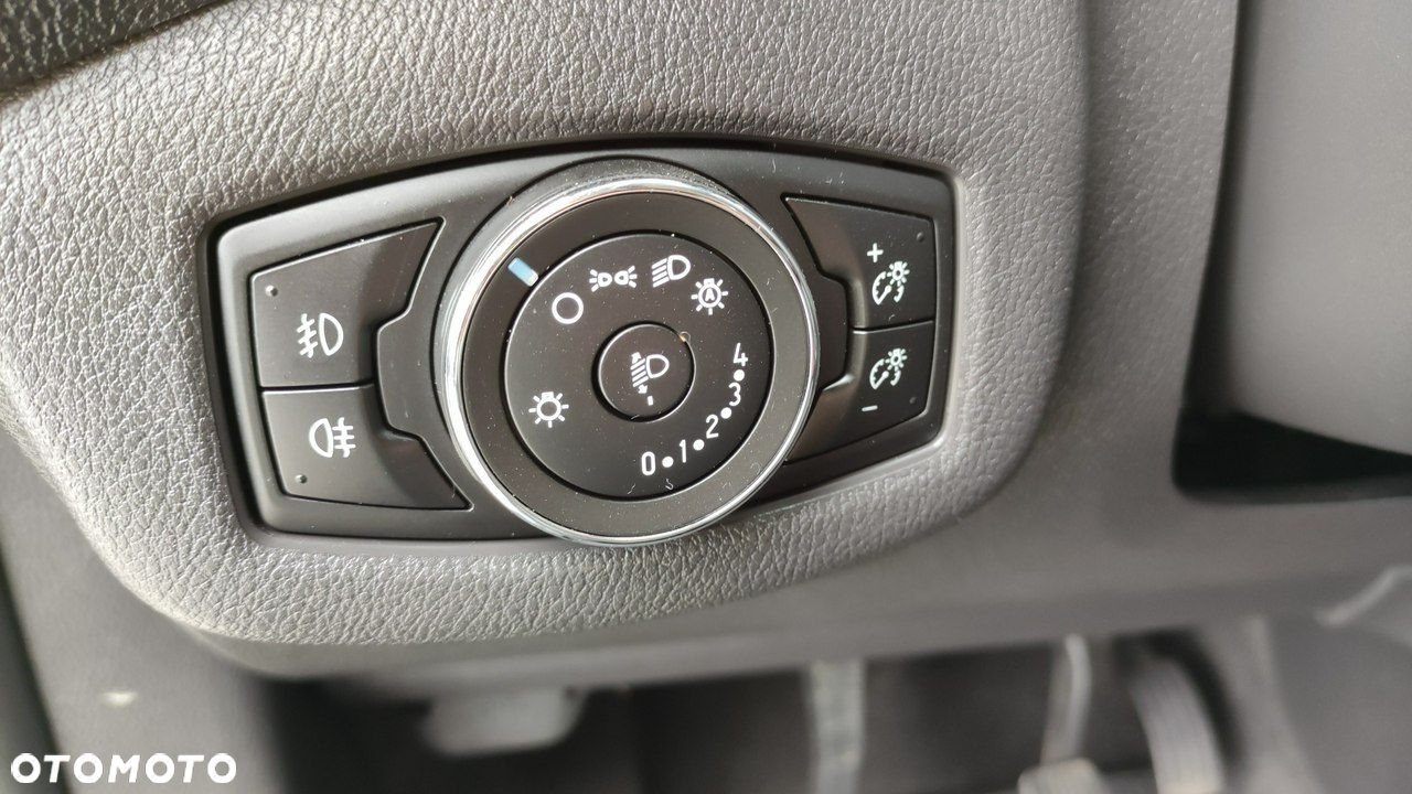 Ford Tourneo Connect - 29