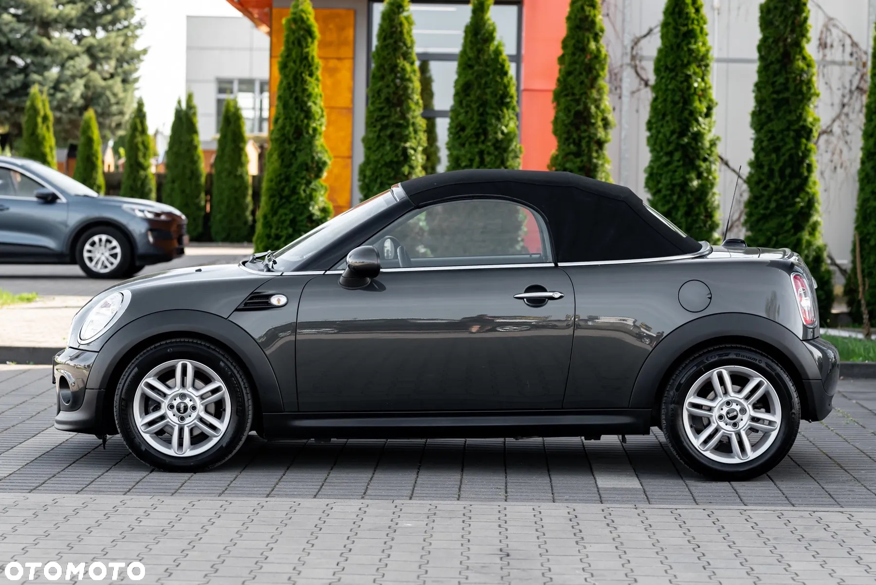 MINI Cooper Cabrio - 15