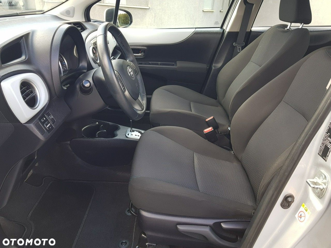 Toyota Yaris - 9