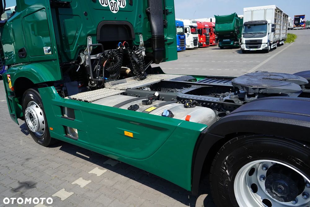Mercedes-Benz ACTROS / 1846 / E 6 / MP 5 / STREAM SPACE / MAŁY PRZEBIEG - 10