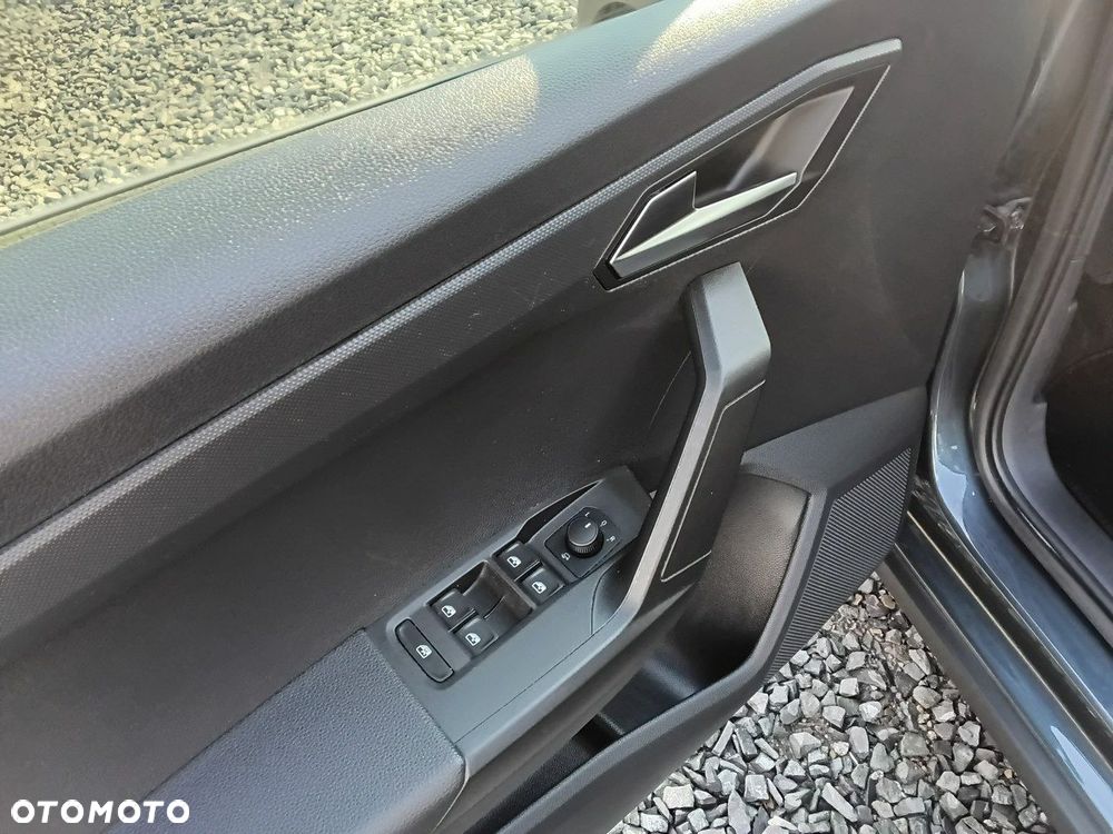 Seat Arona - 23