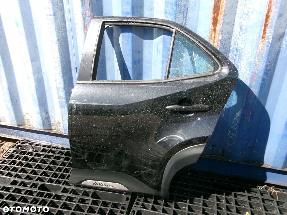 toyota yaris cross drzwi tylne lewe tył 209 - 2