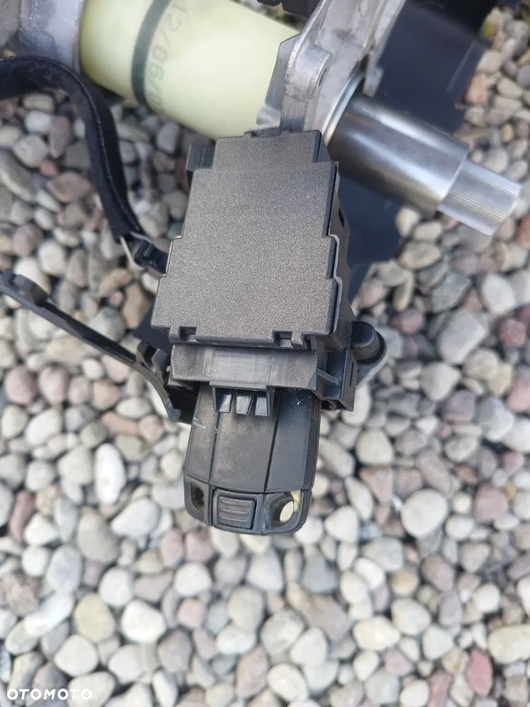 STACYJKA KLUCZYK  BMW E60 E61 08R 3.0 DIESEL MANUAL - 1