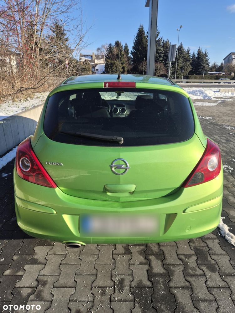 Opel Corsa - 2