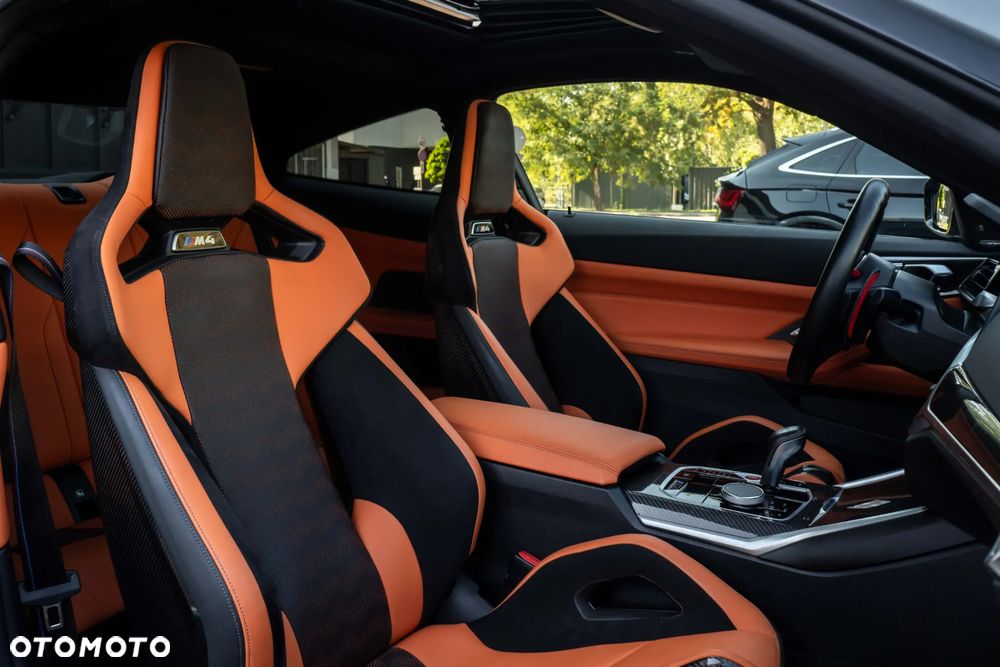 BMW M4 Competition M xDrive sport - 23