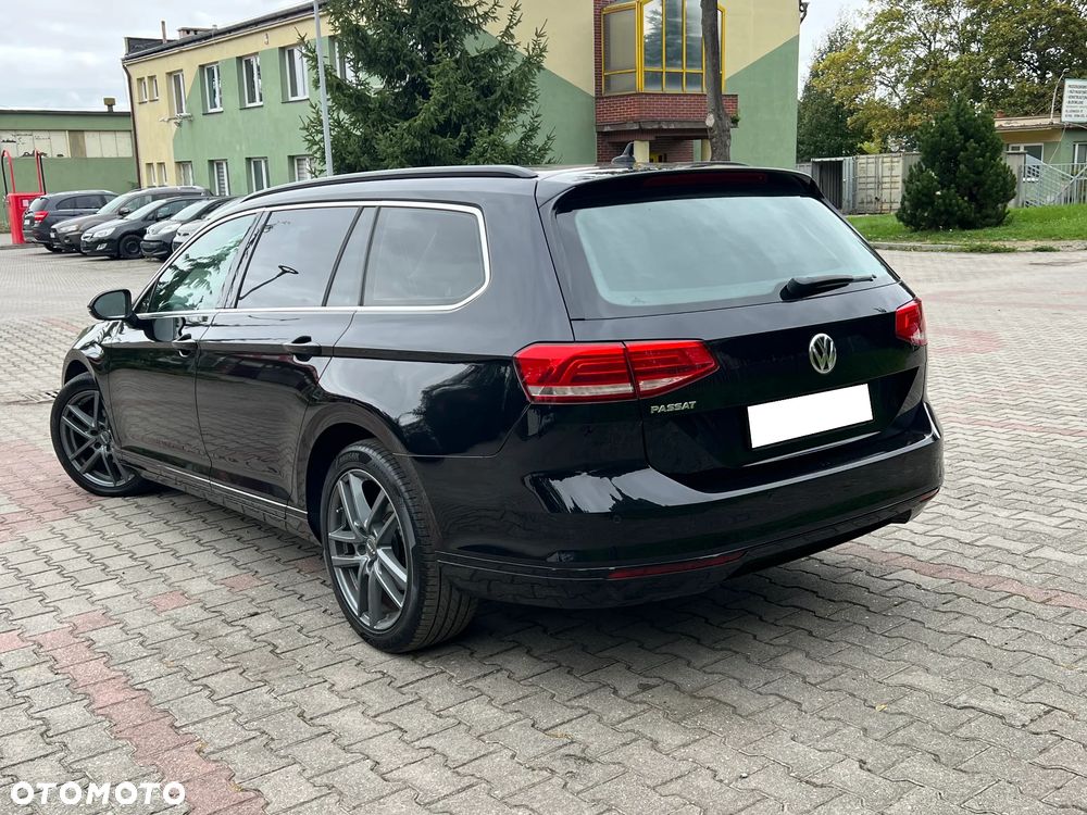 Volkswagen Passat 2.0 TDI (BlueMotion Technology) Highline - 4