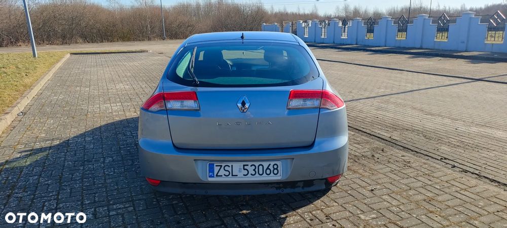 Renault Laguna - 3