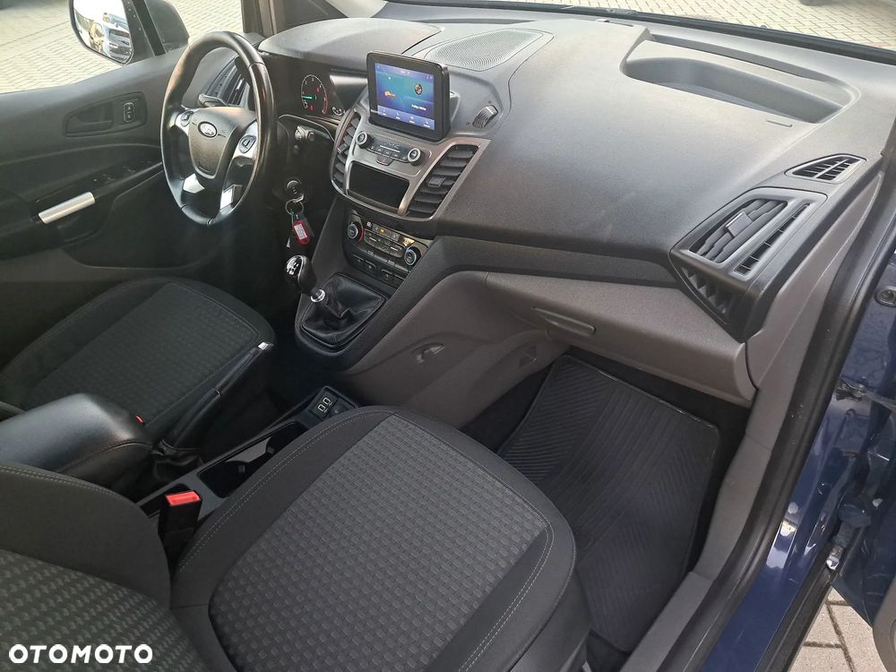 Ford Transit Connect - 14