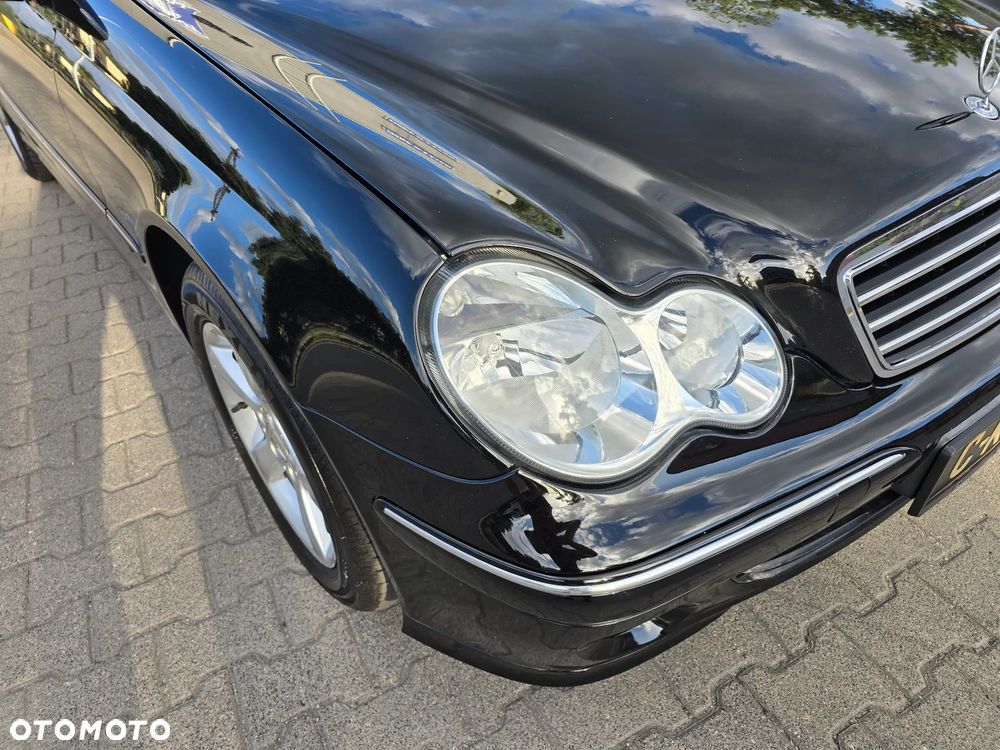 Mercedes-Benz Klasa C 180 Kompressor Avantgarde - 28