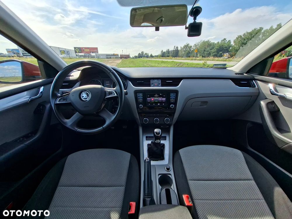Skoda Octavia 1.4 TSI Ambition - 10