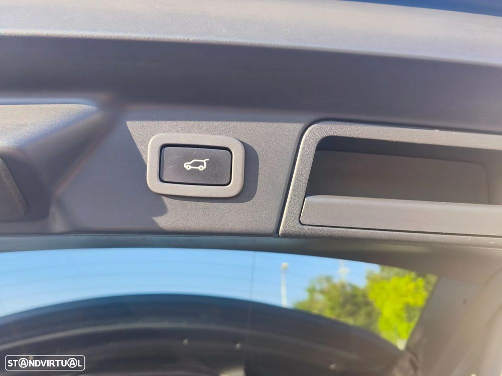 Land Rover Range Rover Velar 3.0d SE - 28