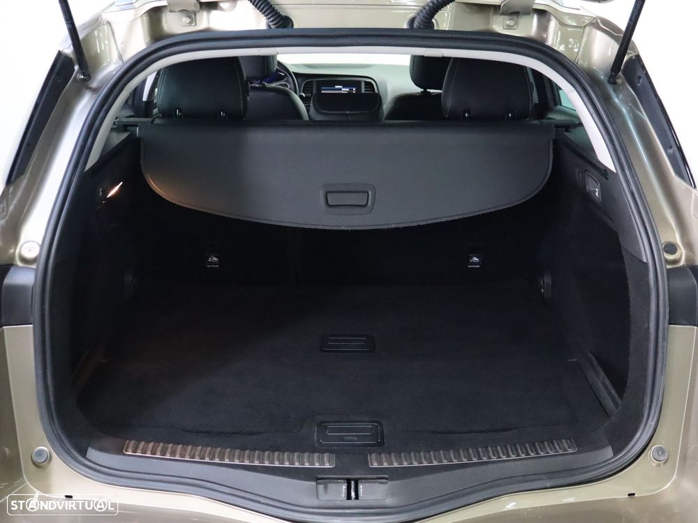 Renault Mégane Sport Tourer 1.2 TCE Intens - 22