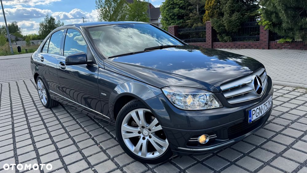 Mercedes-Benz Klasa C 180 CGI Automatik BlueEFFICIENCY Avantgarde - 6