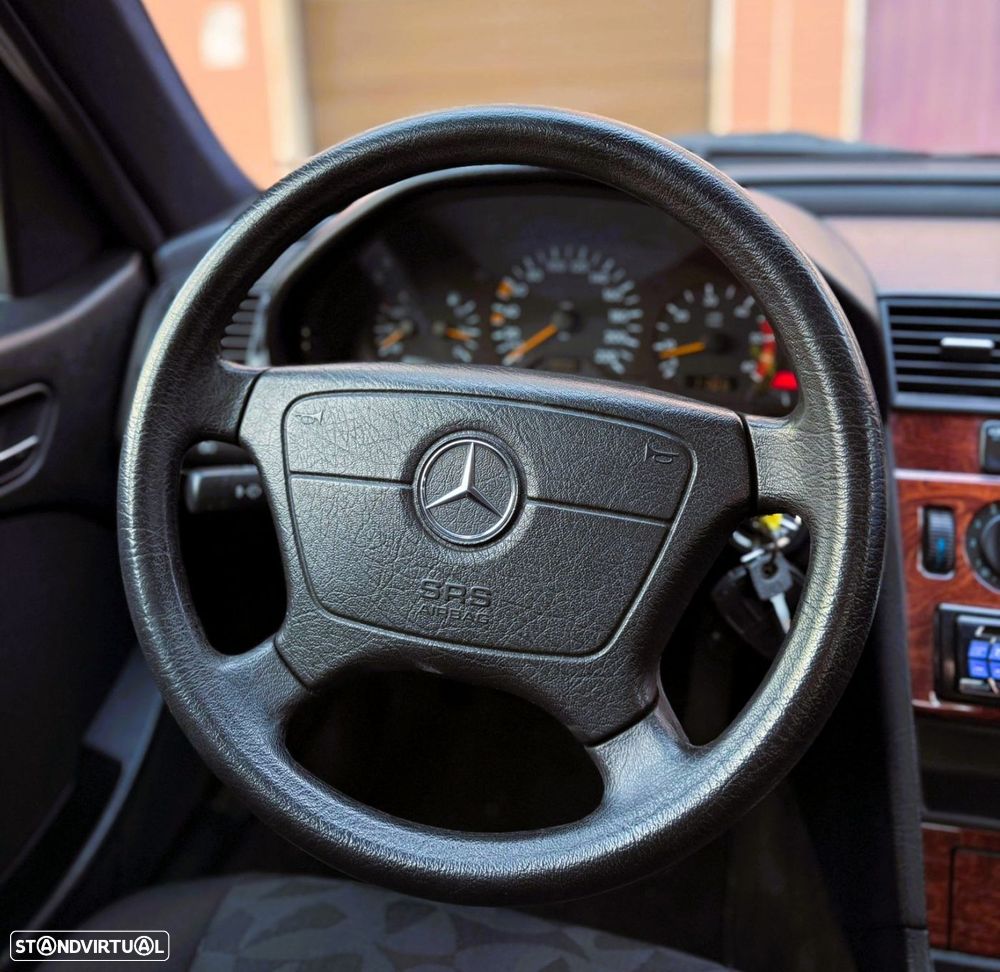 Mercedes-Benz C 220 CDI Classic - 10