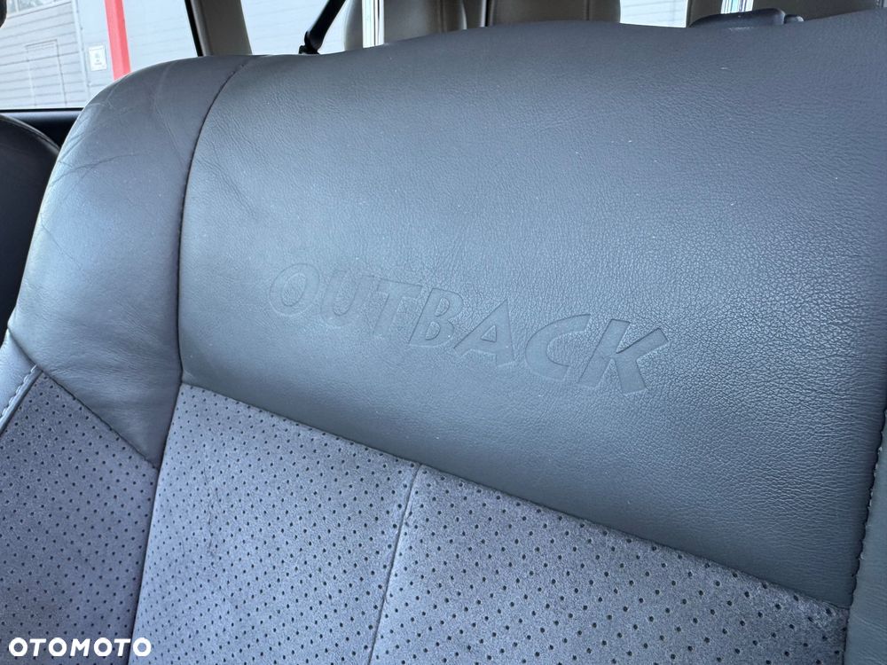 Subaru Outback 2.5 16v 4x4 - 23