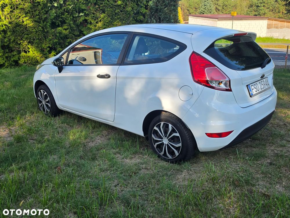 Ford Fiesta 1.25 Trend Edition - 6