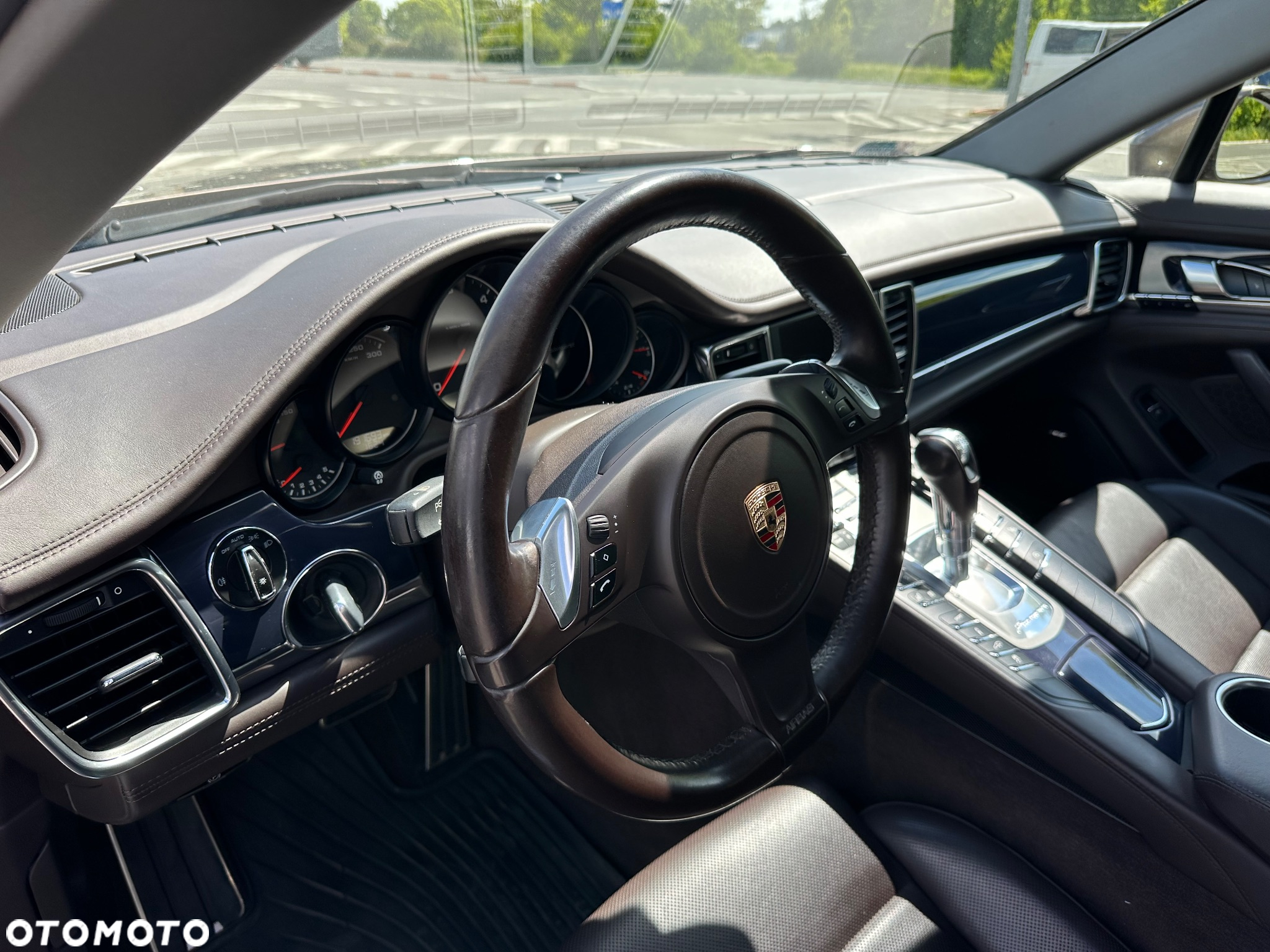 Porsche Panamera Diesel - 36