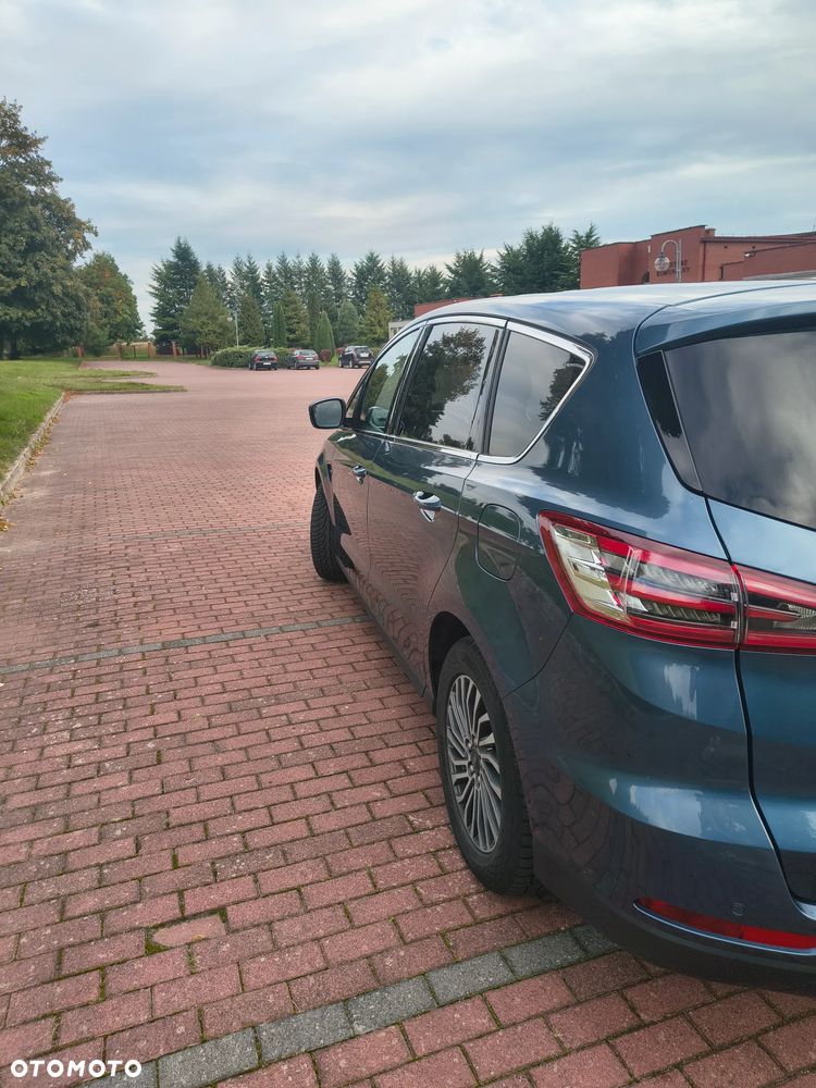 Ford S-Max - 15