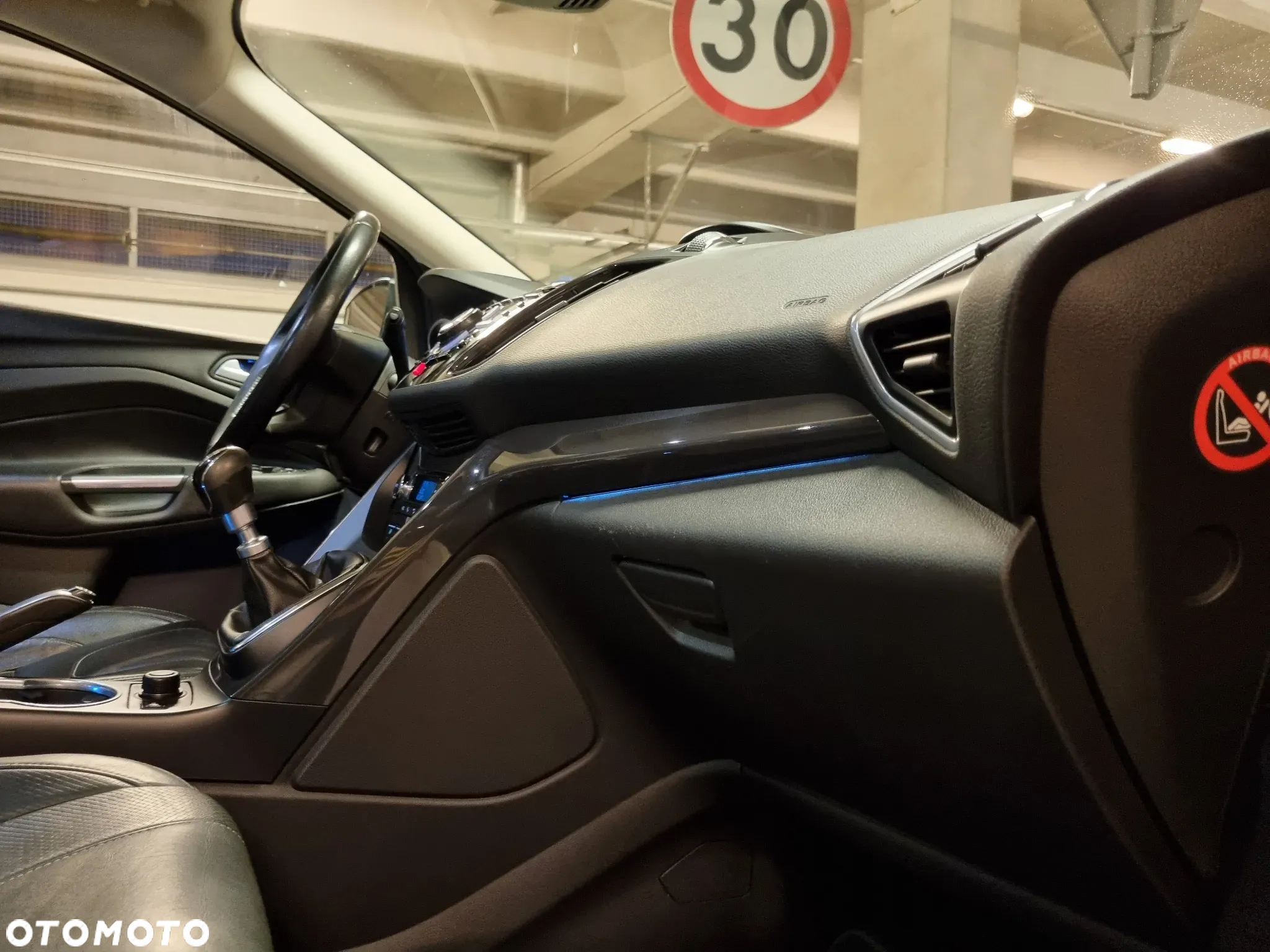 Ford Kuga 2.0 TDCi 4WD Titanium Plus - 32