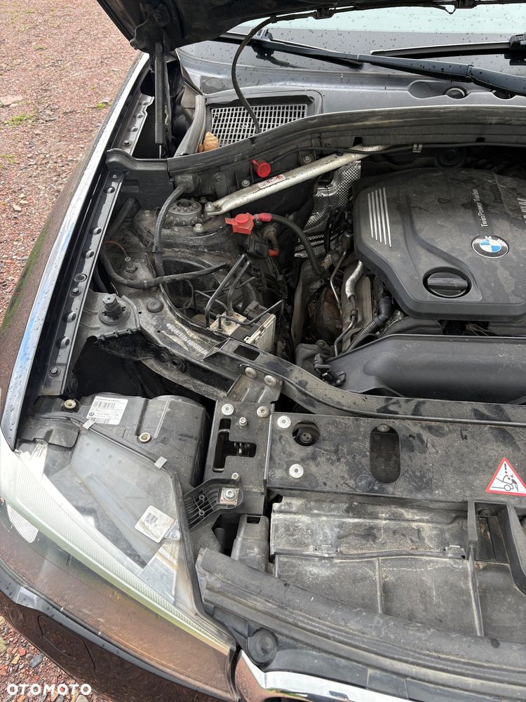 BMW X3 xDrive20d Advantage - 13