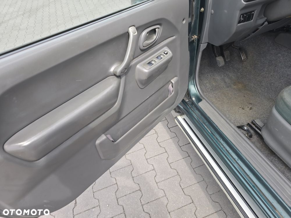 Suzuki Jimny - 19