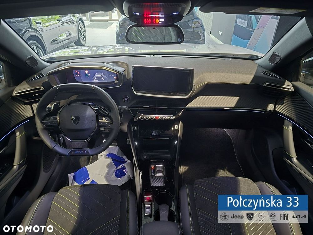Peugeot 2008 - 10