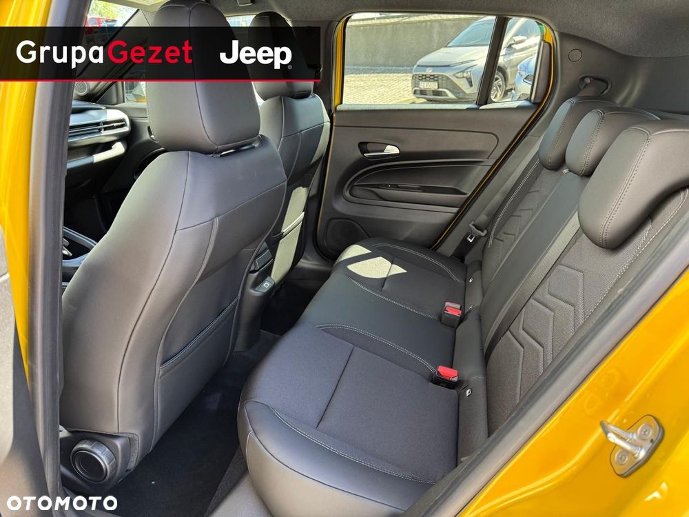 Jeep Avenger - 11
