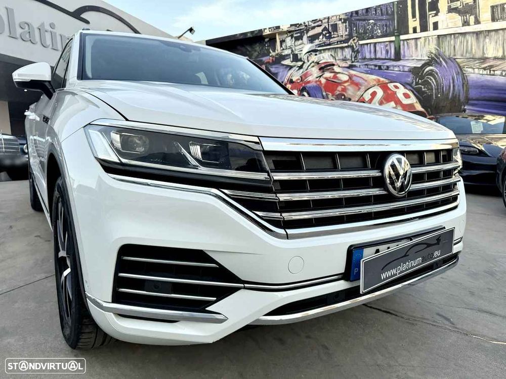 VW Touareg 3.0 TDI V6 Elegance Plus - 42