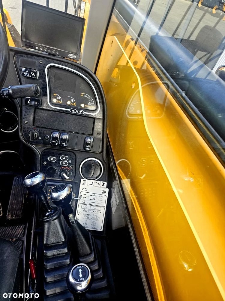 JCB 540-140 - 11