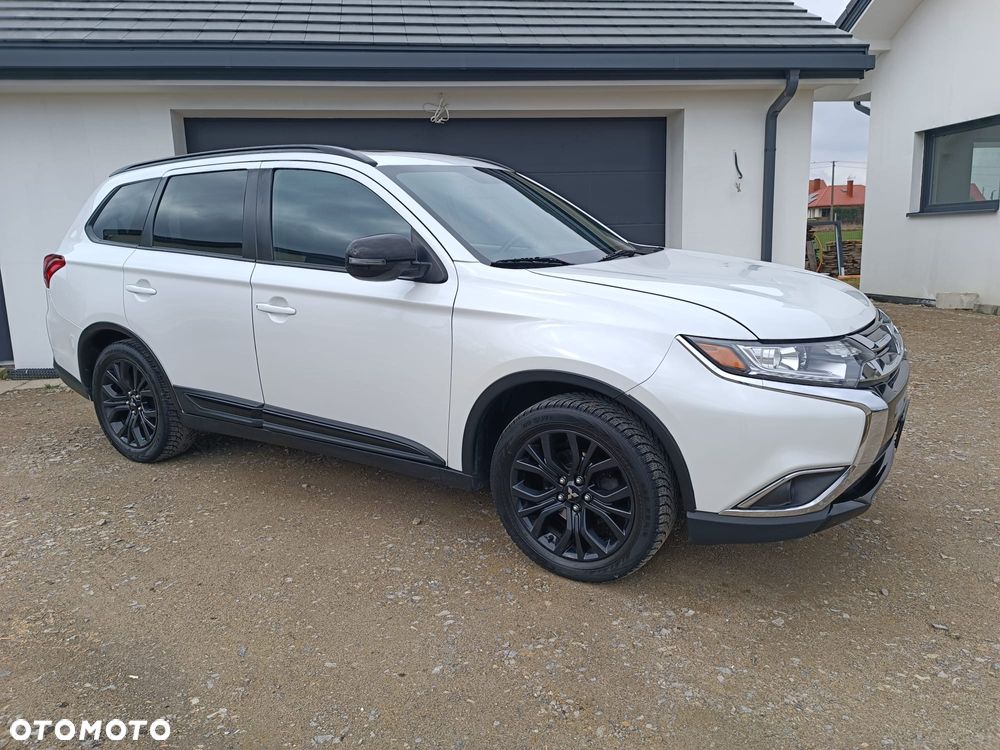 Mitsubishi Outlander - 7