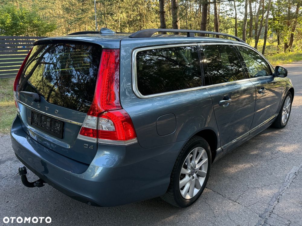 Volvo V70 D4 Momentum - 11