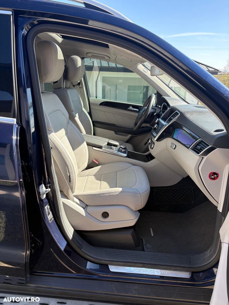 Mercedes-Benz GL - 10