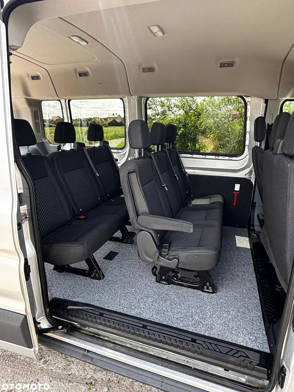 Ford Transit - 9
