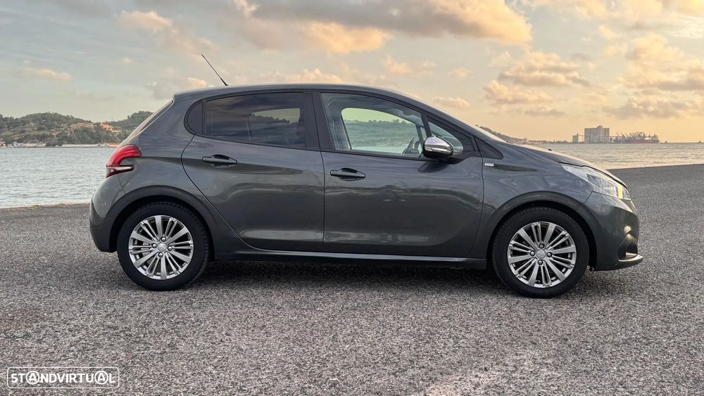 Peugeot 208 1.6 BlueHDi Style - 20