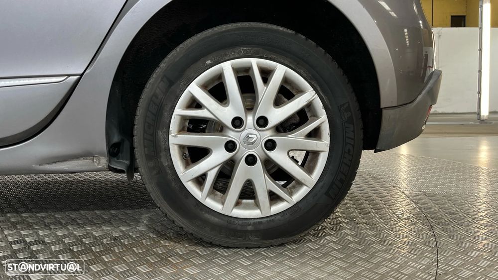 Renault Scénic 1.5 dCi Bose Edtion SS - 12