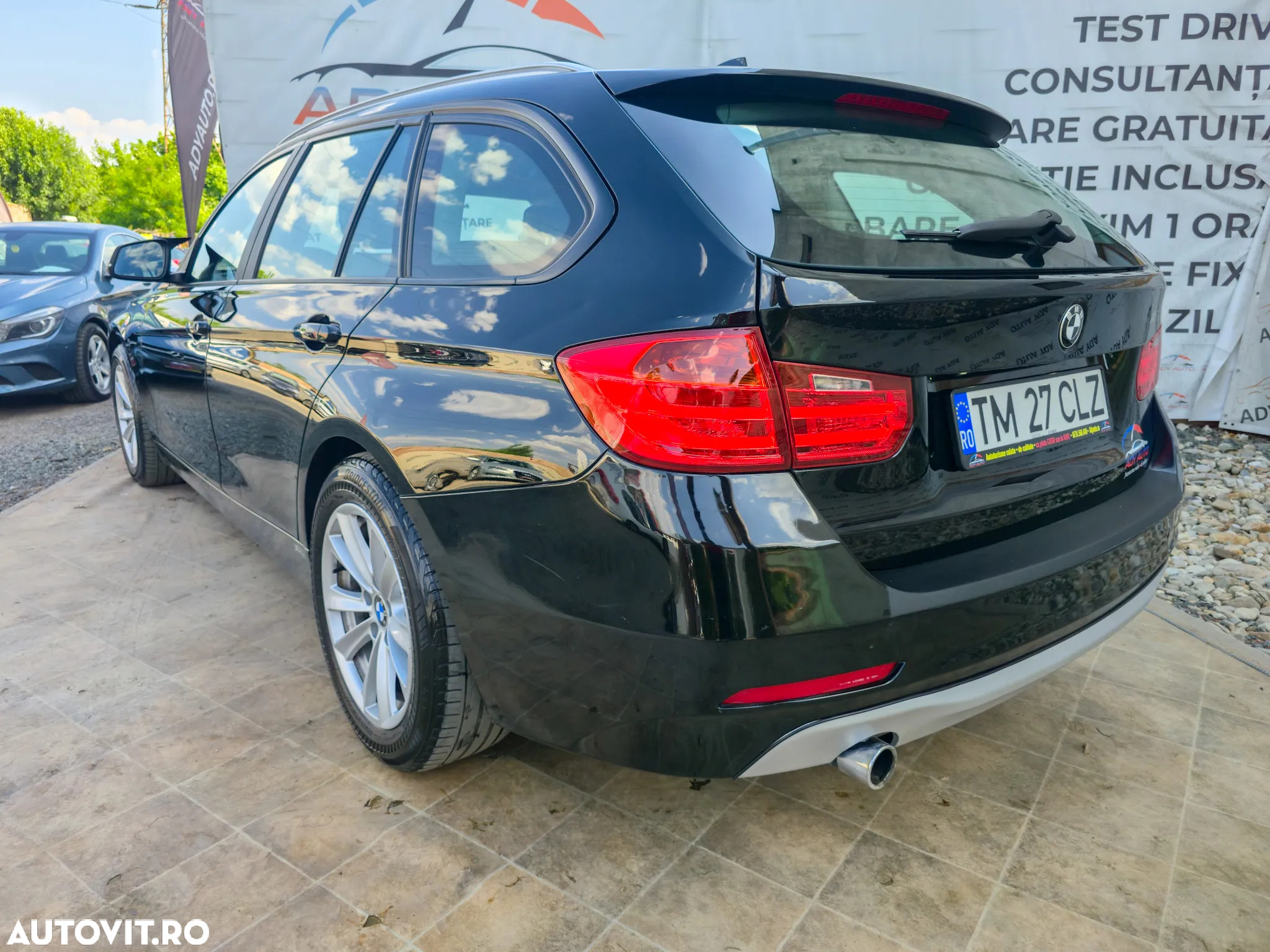 BMW Seria 3 318d xDrive - 5