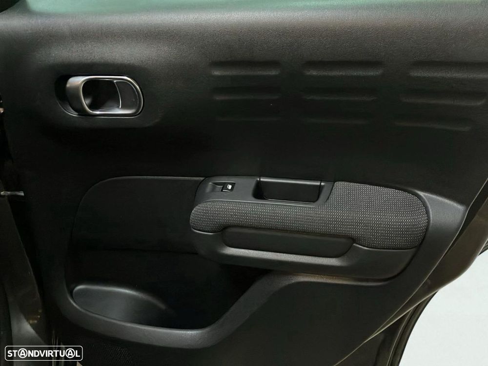 Citroën C3 Aircross 1.5 BlueHDi Shine - 24