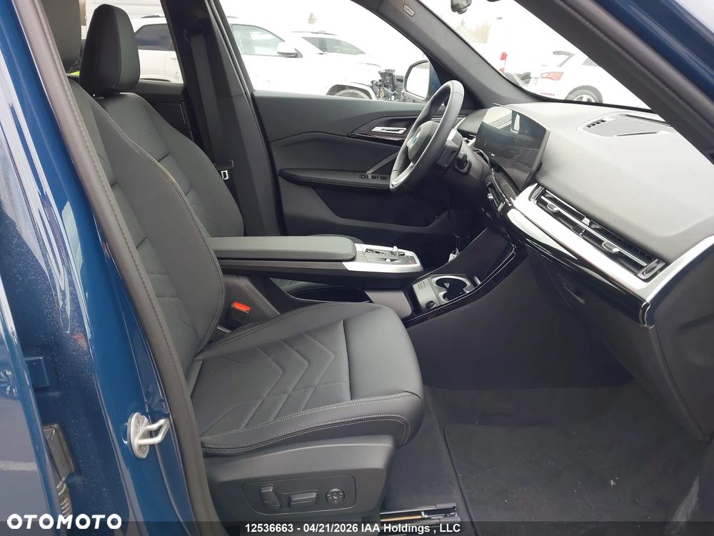BMW X1 xDrive23i mHEV xLine - 4
