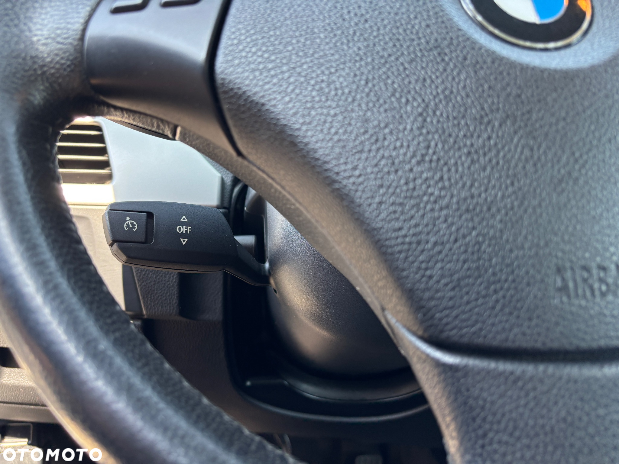 BMW Seria 3 318i Edition Exclusive - 19
