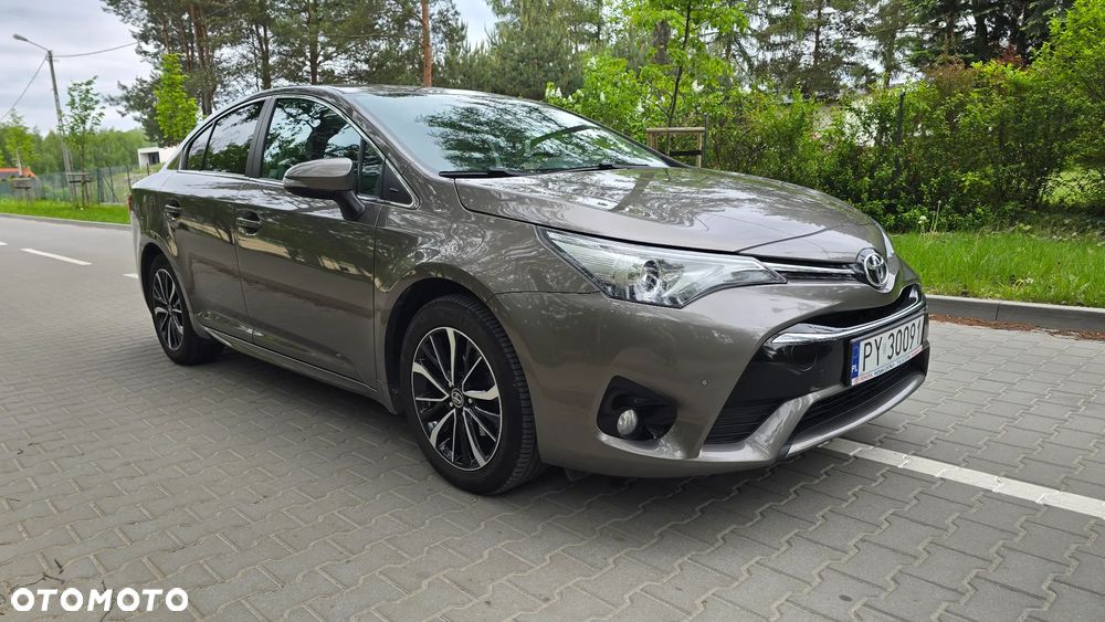 Toyota Avensis 1.8 Prestige MS - 1
