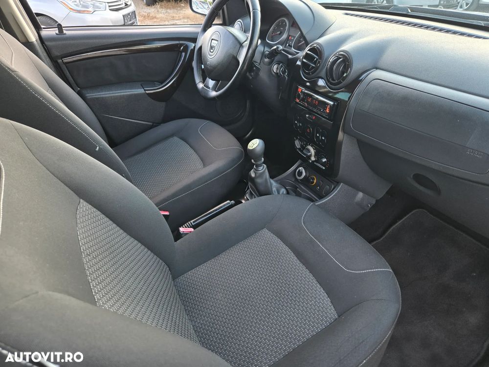 Dacia Duster 1.5 dCi 4x4 Prestige - 8
