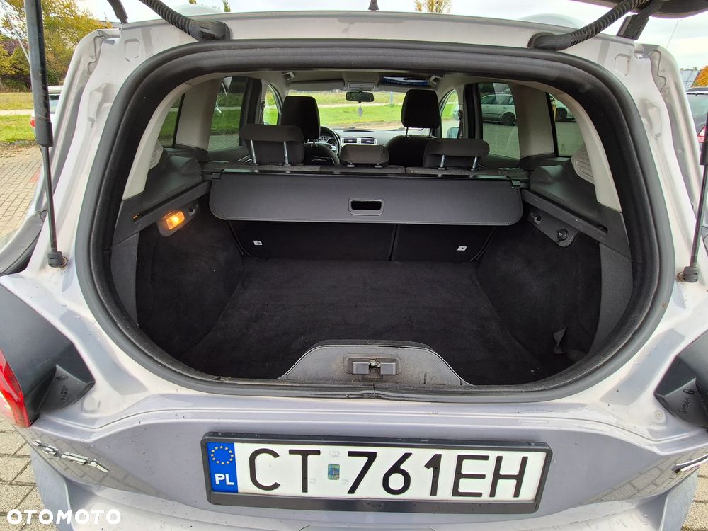 Ford Kuga - 16