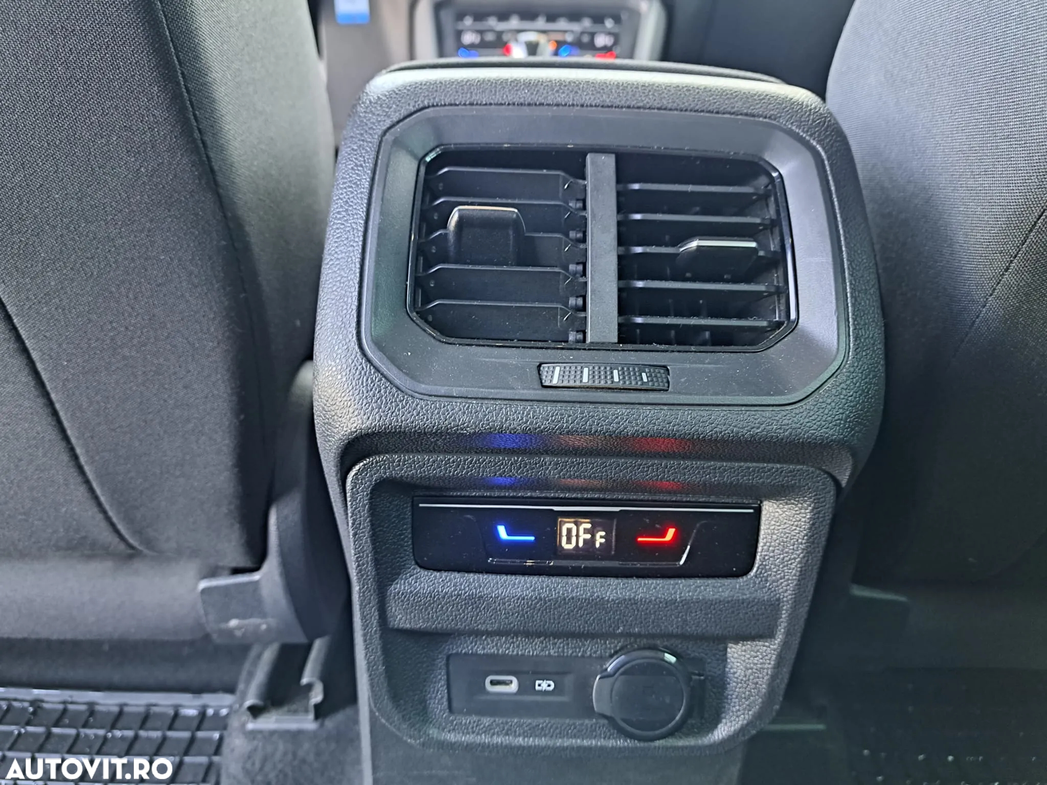 Volkswagen Tiguan 1.5 TSI OPF DSG Life - 37