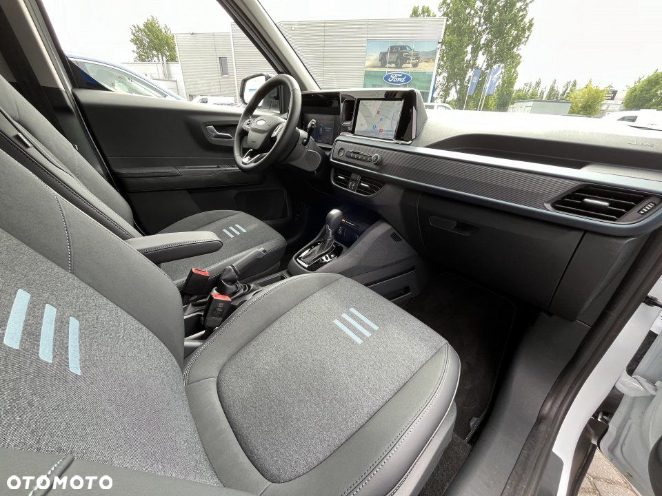Ford Tourneo Courier - 13