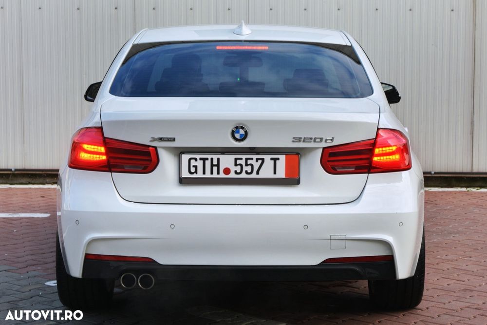 BMW Seria 3 320d Aut. xDrive M Sport - 12