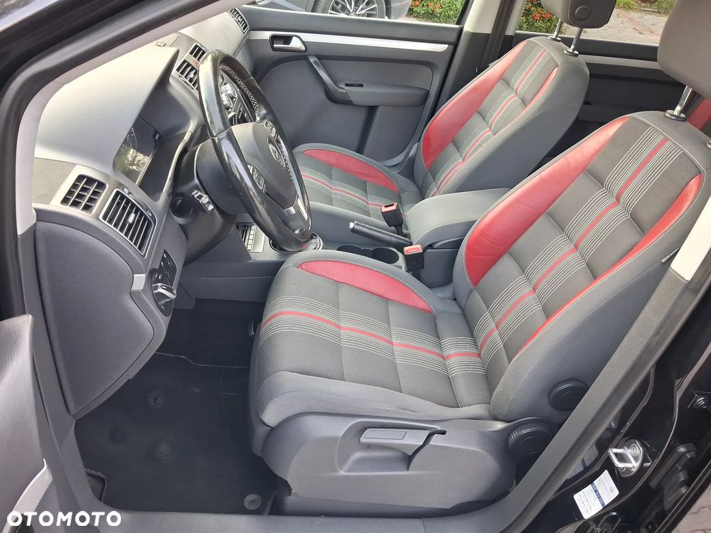 Volkswagen Touran 1.6 TDI DPF MATCH - 20