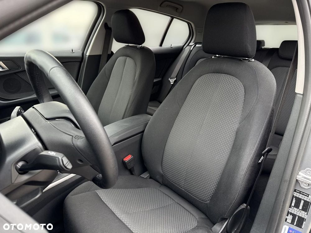 BMW Seria 1 - 8