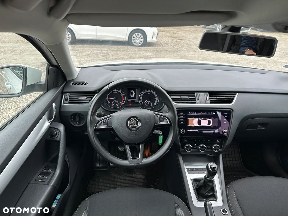 Skoda Octavia - 17
