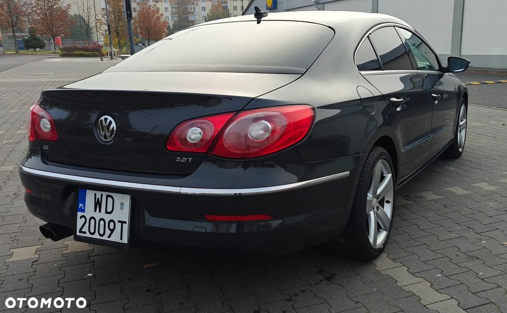 Volkswagen Passat CC 2.0 TSI DSG - 4